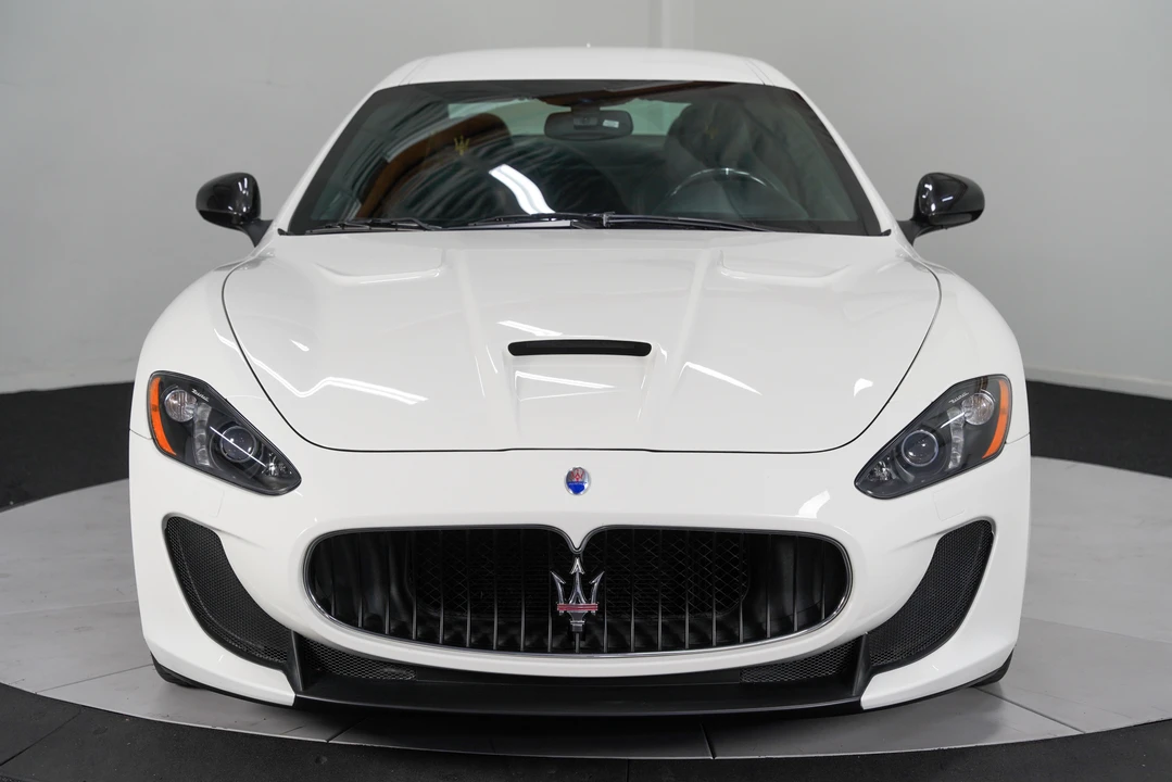 2014 Maserati GranTurismo MC Stradale - Image 8 of 31