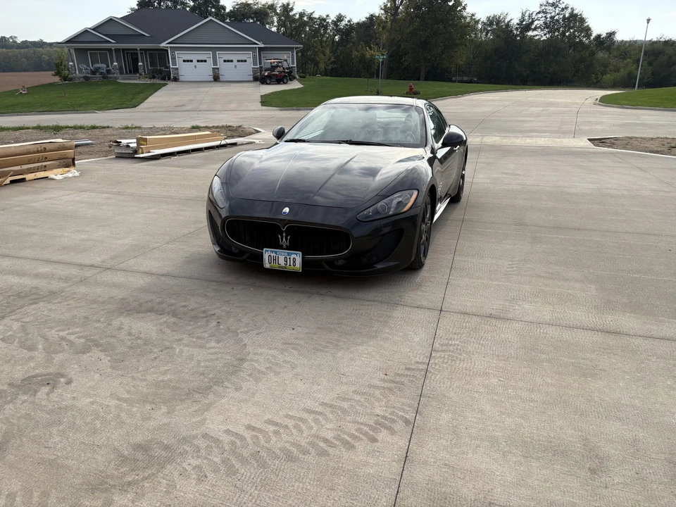 2014 Maserati GranTurismo 1st Gen - Image 2 of 31