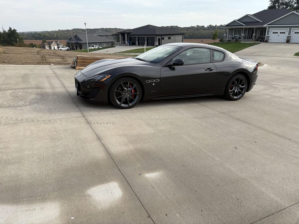 2014 Maserati GranTurismo 1st Gen - Image 6 of 31