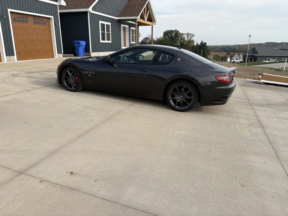 2014 Maserati GranTurismo 1st Gen - Image 11 of 31
