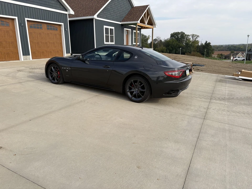 2014 Maserati GranTurismo 1st Gen - Image 12 of 31