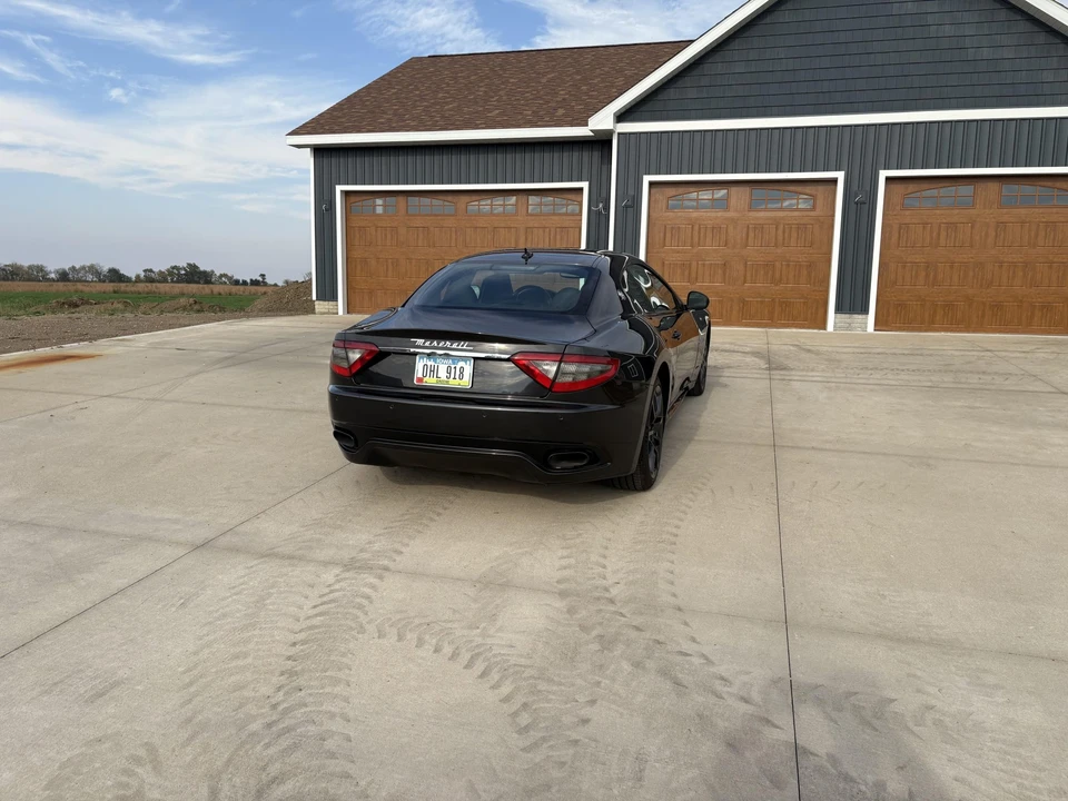 2014 Maserati GranTurismo 1st Gen - Image 17 of 31