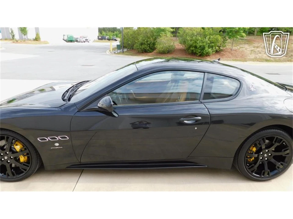 2014 Maserati GranTurismo 1st Gen - Image 13 of 31