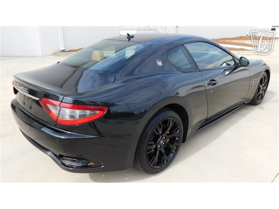 2014 Maserati GranTurismo 1st Gen - Image 25 of 31