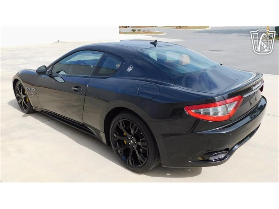 2014 Maserati GranTurismo 1st Gen - Image 19 of 31