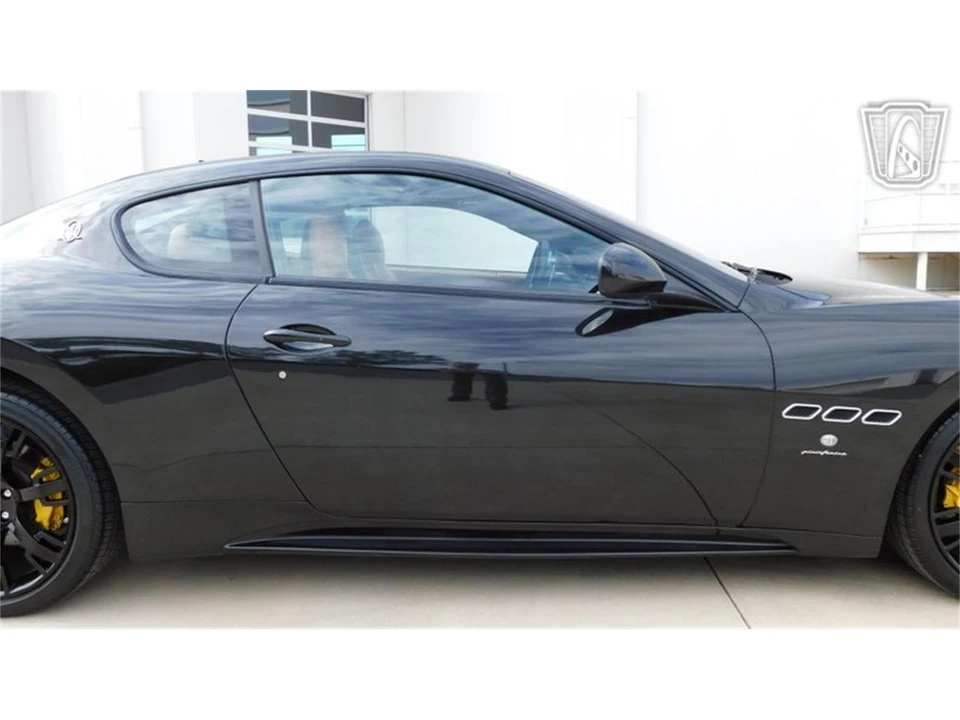 2014 Maserati GranTurismo 1st Gen - Image 30 of 31