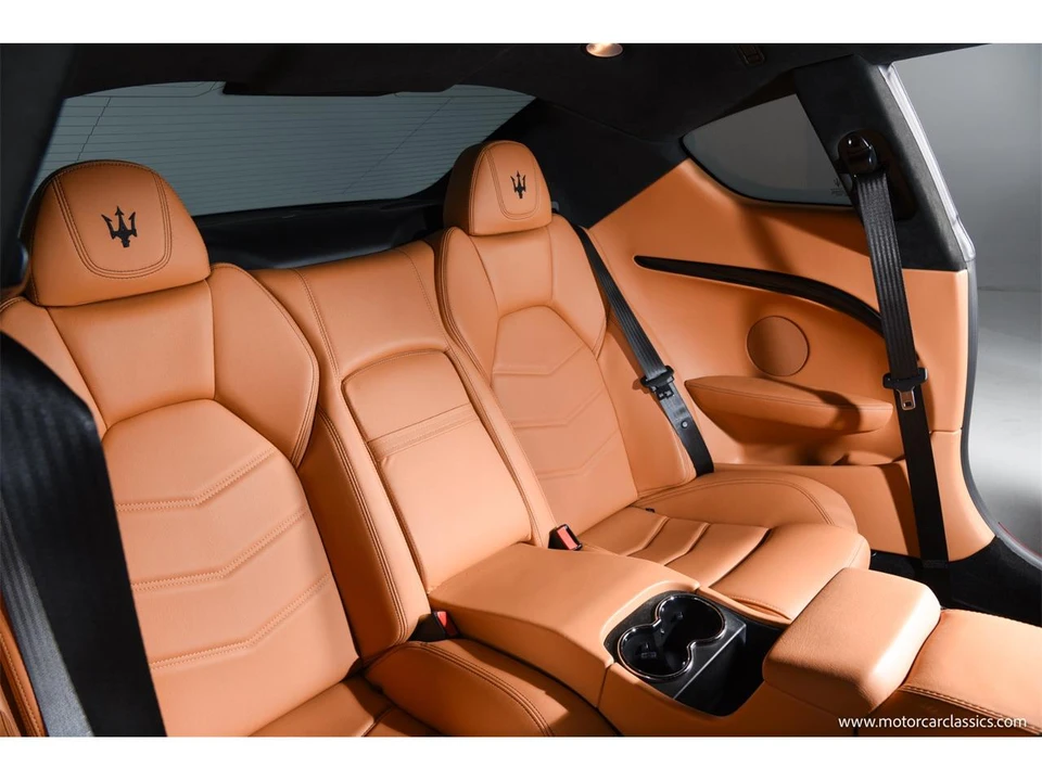 2014 Maserati GranTurismo 1st Gen - Image 27 of 31