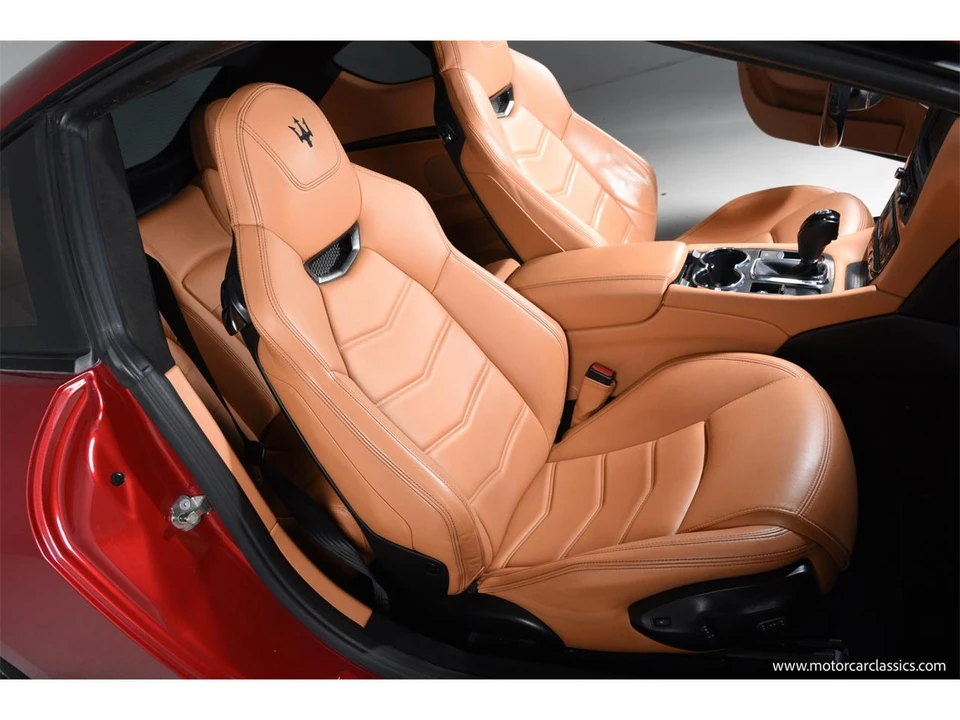 2014 Maserati GranTurismo 1st Gen - Image 25 of 31
