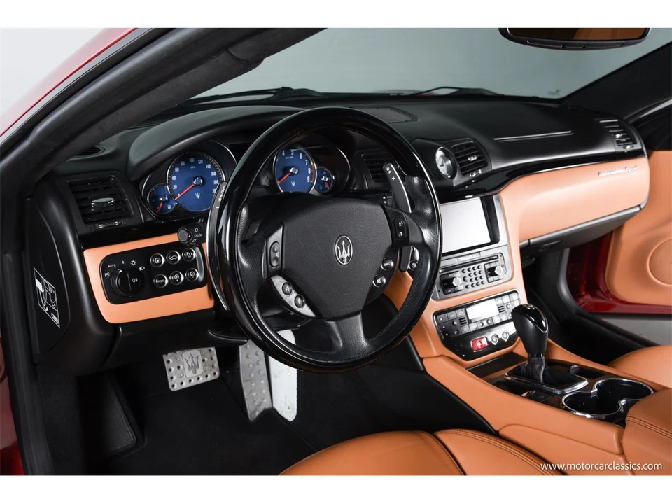 2014 Maserati GranTurismo 1st Gen - Image 21 of 31