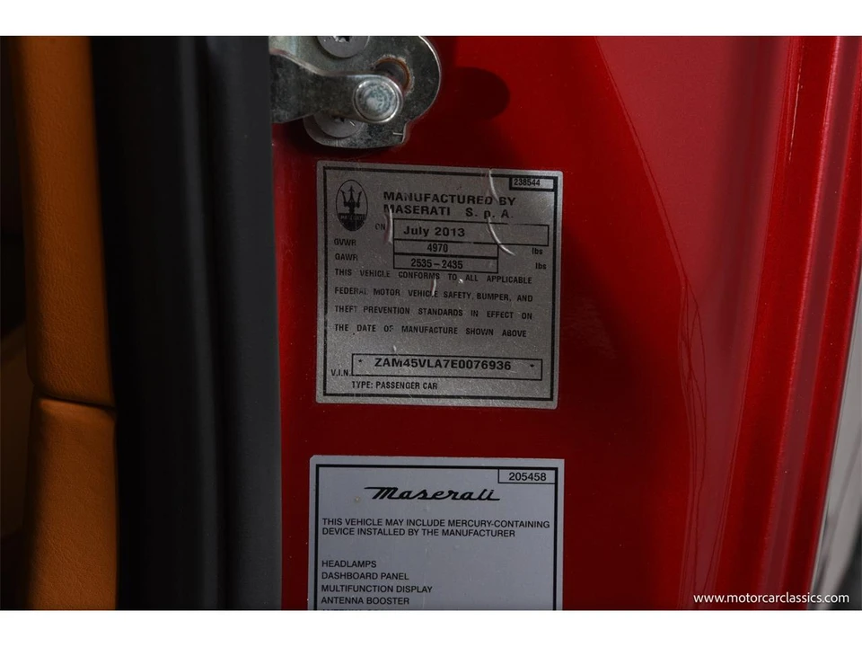 2014 Maserati GranTurismo 1st Gen - Image 29 of 31
