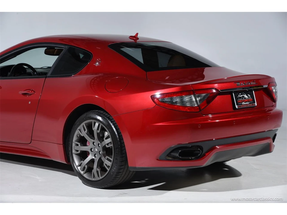 2014 Maserati GranTurismo 1st Gen - Image 18 of 31