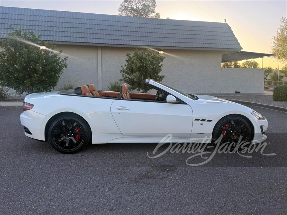 2014 Maserati GranTurismo 1st Gen - Image 2 of 4