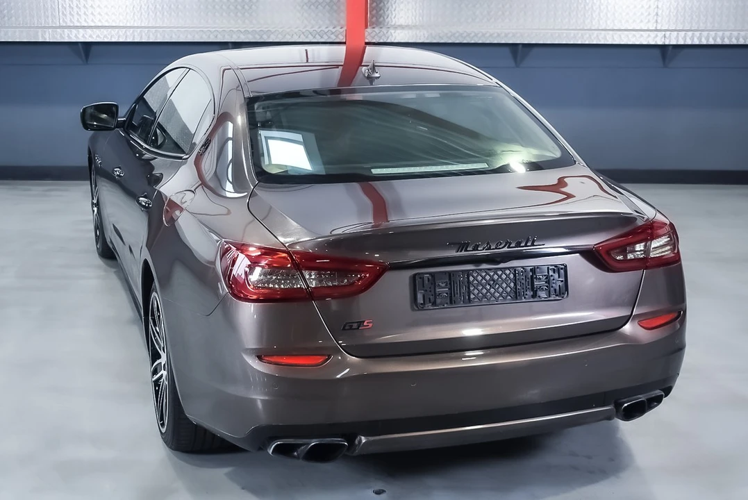 2014 Maserati Quattroporte 6th Gen - Image 15 of 30