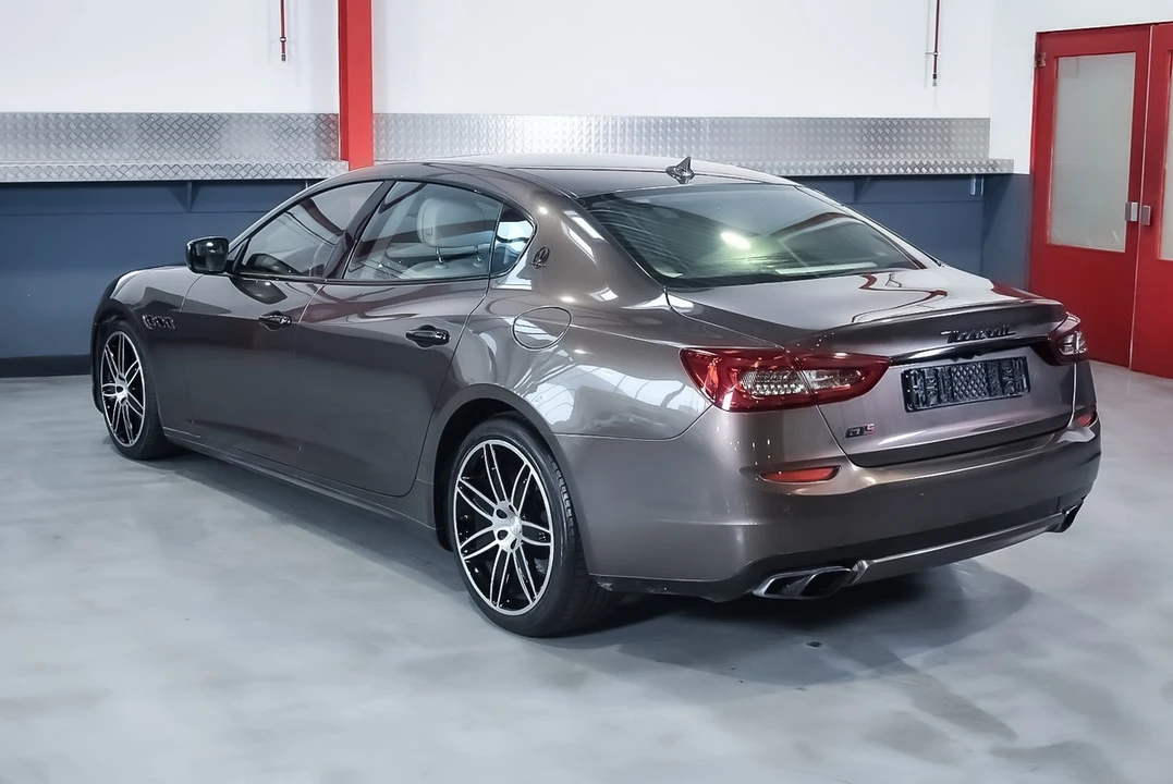2014 Maserati Quattroporte 6th Gen - Image 17 of 30