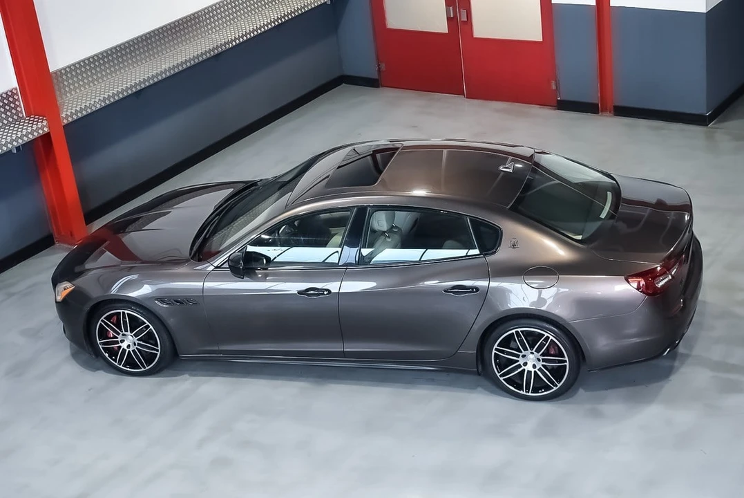 2014 Maserati Quattroporte 6th Gen - Image 25 of 30