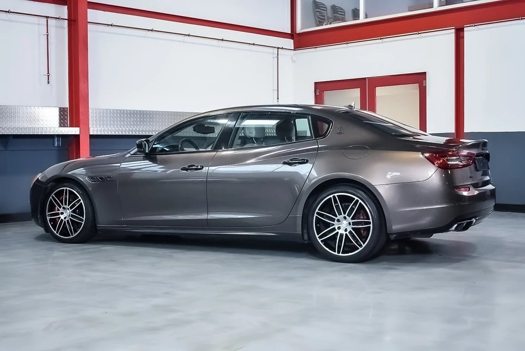 2014 Maserati Quattroporte 6th Gen - Image 21 of 30