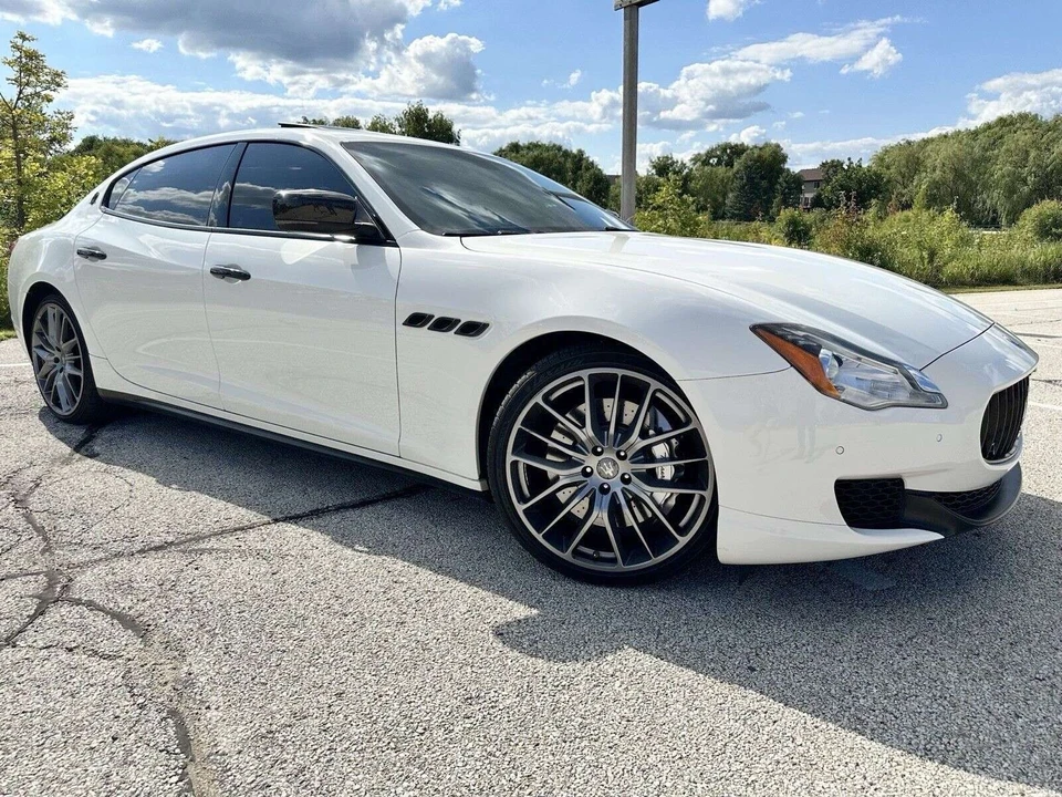 2014 Maserati Quattroporte 6th Gen - Image 2 of 13