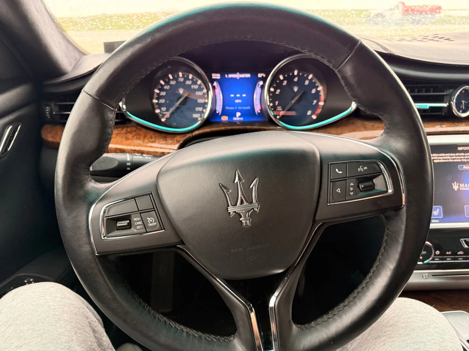 2014 Maserati Quattroporte 6th Gen - Image 14 of 20