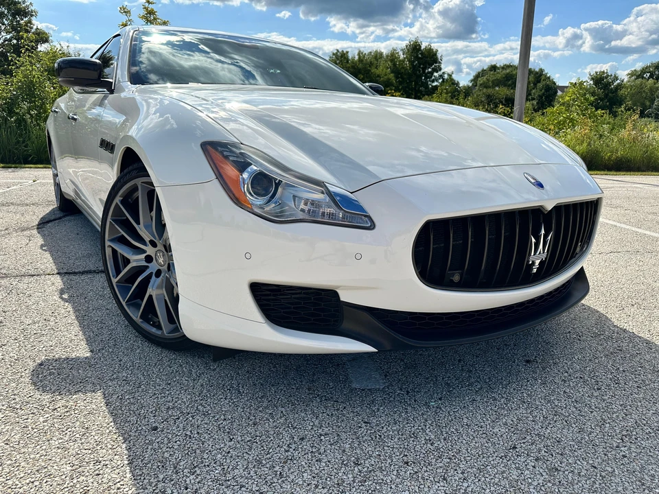 2014 Maserati Quattroporte 6th Gen - Image 29 of 31