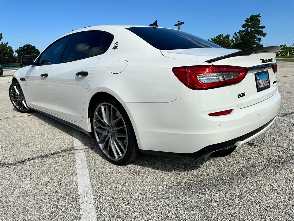 2014 Maserati Quattroporte 6th Gen - Image 15 of 31