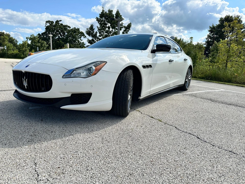 2014 Maserati Quattroporte 6th Gen - Image 9 of 31