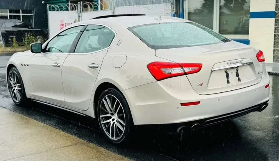 2014 Maserati Ghibli 3rd Gen - Image 2 of 16