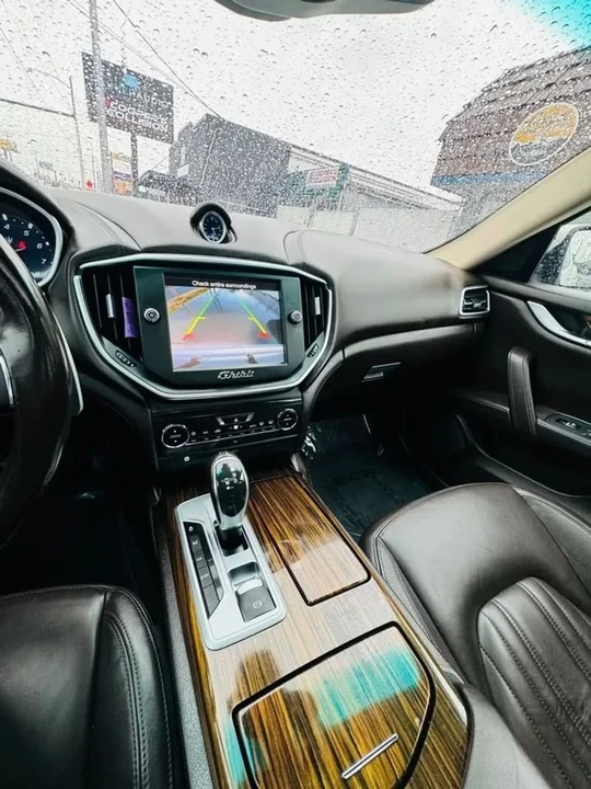 2014 Maserati Ghibli 3rd Gen - Image 14 of 16