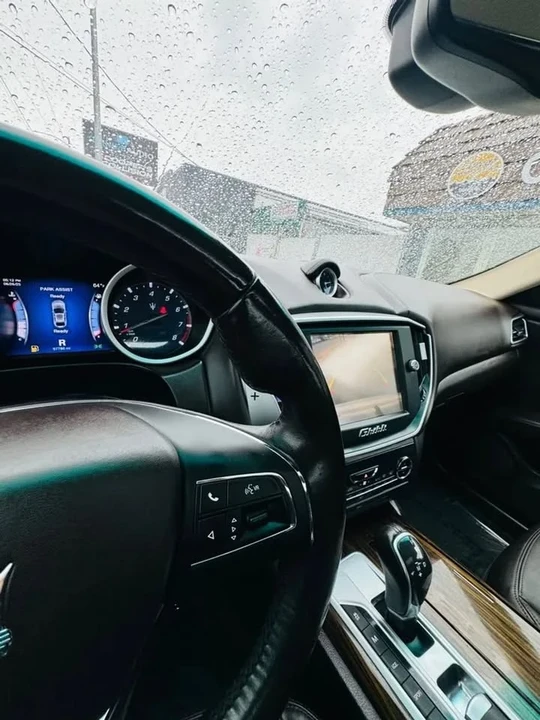 2014 Maserati Ghibli 3rd Gen - Image 15 of 16