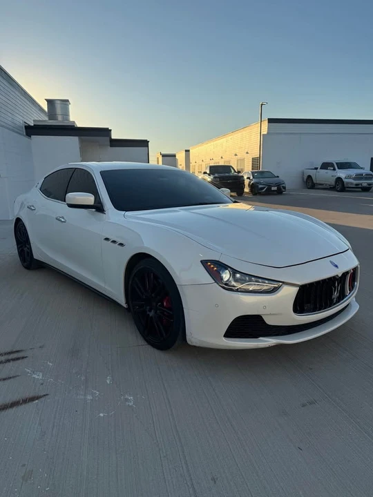 2014 Maserati Ghibli 3rd Gen - Image 2 of 13