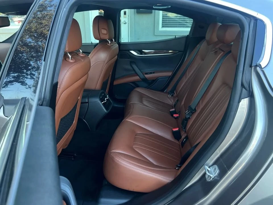 2014 Maserati Ghibli 3rd Gen - Image 19 of 20