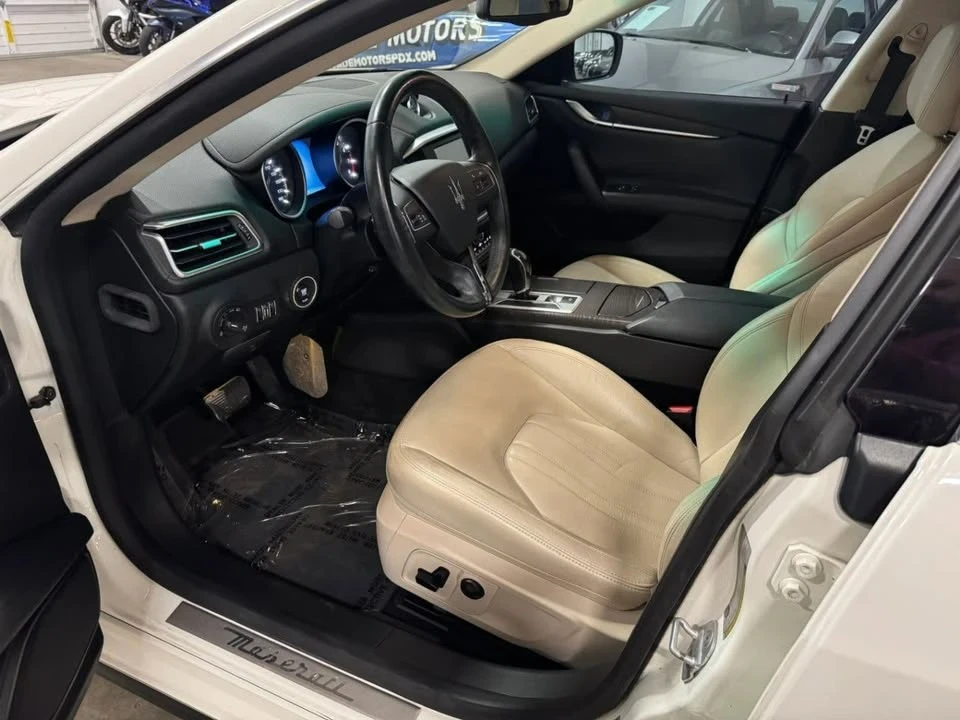 2014 Maserati Ghibli 3rd Gen - Image 10 of 20