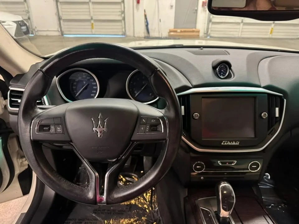 2014 Maserati Ghibli 3rd Gen - Image 13 of 20