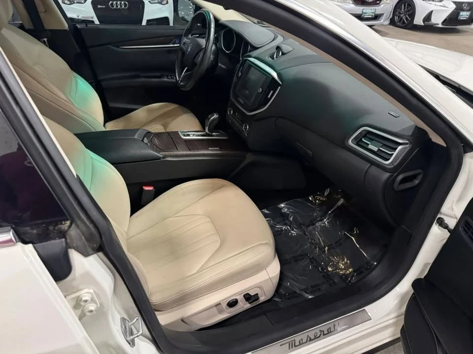 2014 Maserati Ghibli 3rd Gen - Image 18 of 20