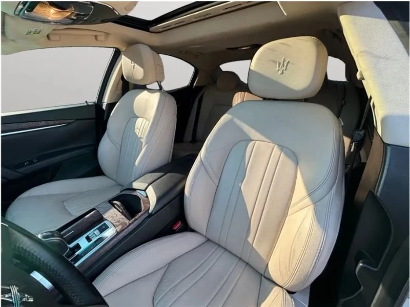 2014 Maserati Ghibli 3rd Gen - Image 17 of 20