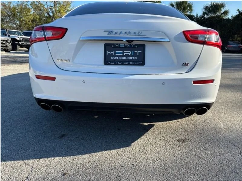 2014 Maserati Ghibli 3rd Gen - Image 15 of 20