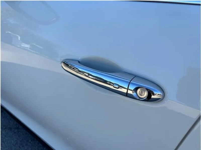2014 Maserati Ghibli 3rd Gen - Image 16 of 20