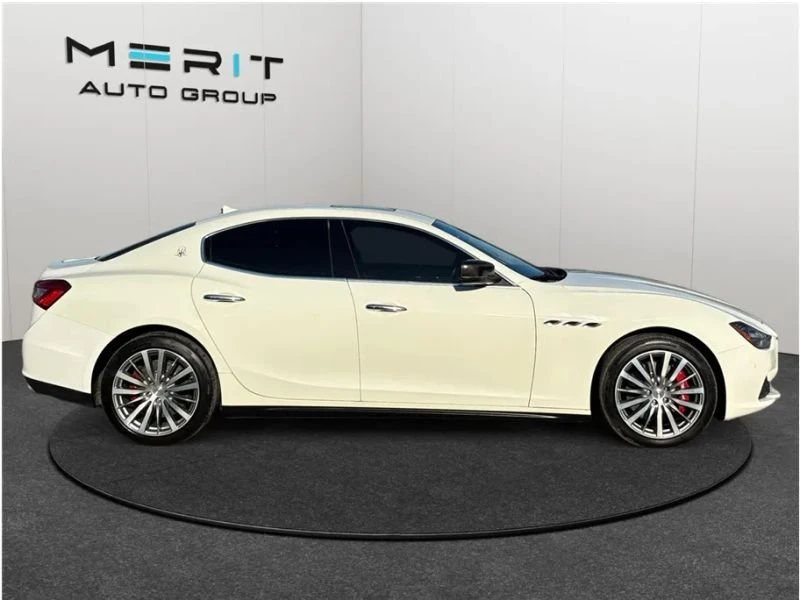 2014 Maserati Ghibli 3rd Gen - Image 10 of 20