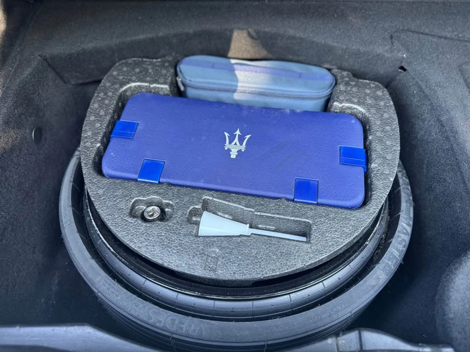 2014 Maserati Ghibli 3rd Gen - Image 15 of 16