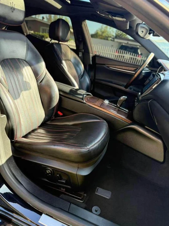2014 Maserati Ghibli 3rd Gen - Image 15 of 17