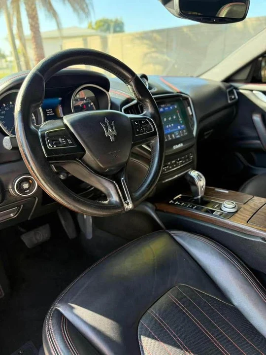 2014 Maserati Ghibli 3rd Gen - Image 8 of 17