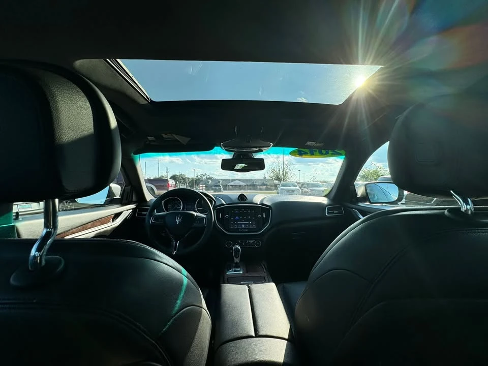 2014 Maserati Ghibli 3rd Gen - Image 9 of 19