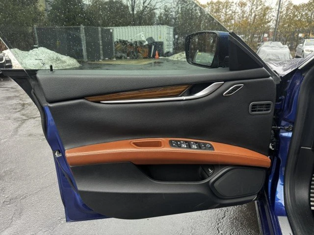 2014 Maserati Ghibli 3rd Gen - Image 16 of 20