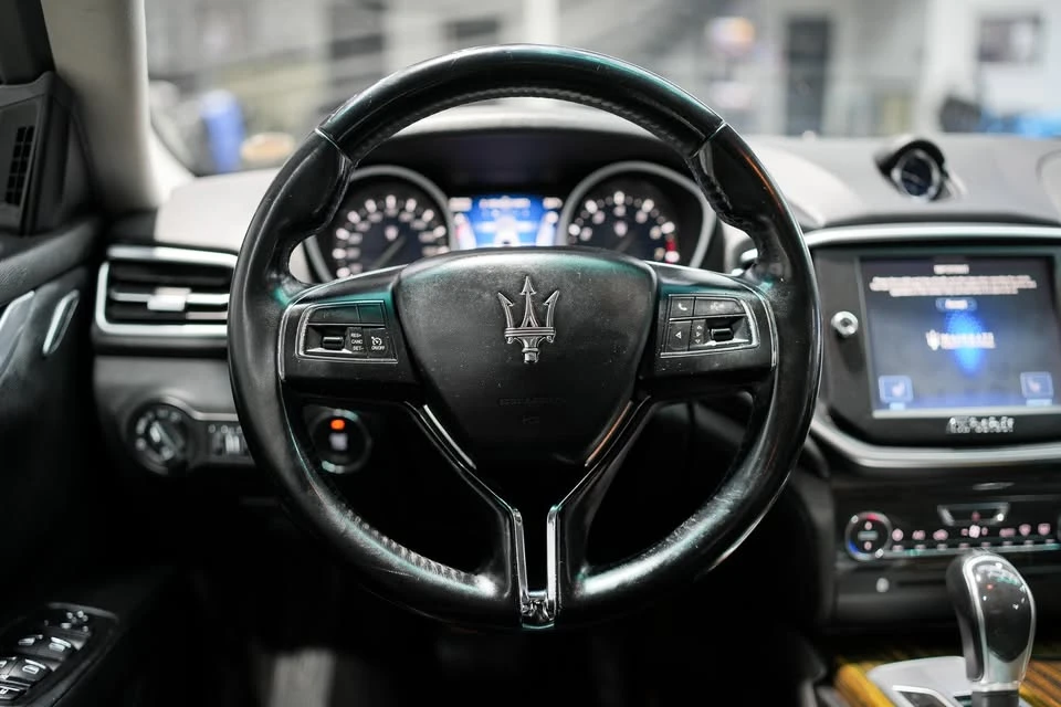 2014 Maserati Ghibli 3rd Gen - Image 13 of 19