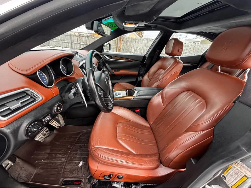 2014 Maserati Ghibli 3rd Gen - Image 9 of 16