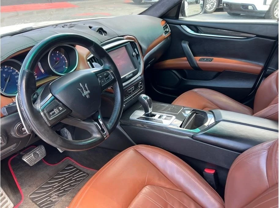 2014 Maserati Ghibli 3rd Gen - Image 11 of 20