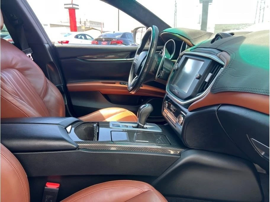 2014 Maserati Ghibli 3rd Gen - Image 18 of 20