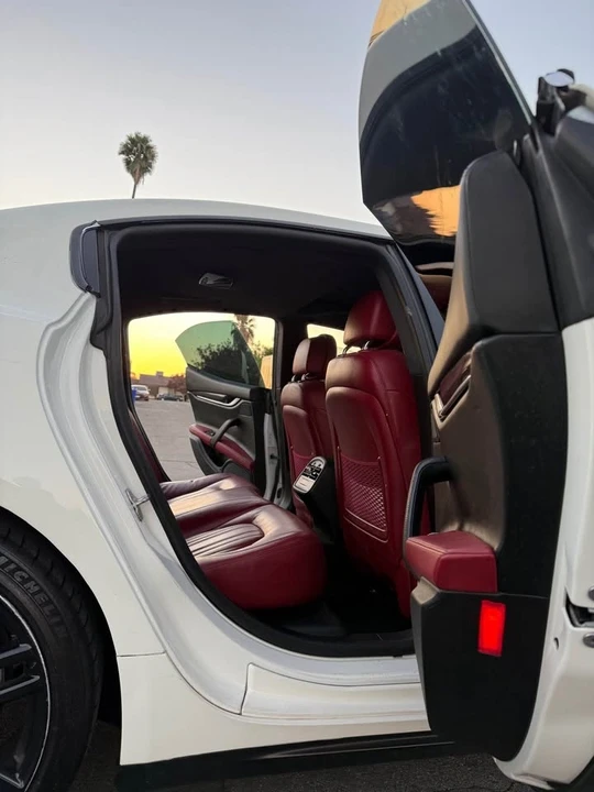 2014 Maserati Ghibli 3rd Gen - Image 5 of 14