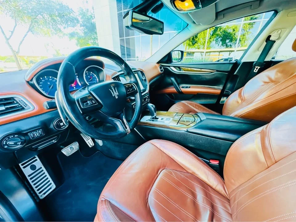 2014 Maserati Ghibli 3rd Gen - Image 11 of 14