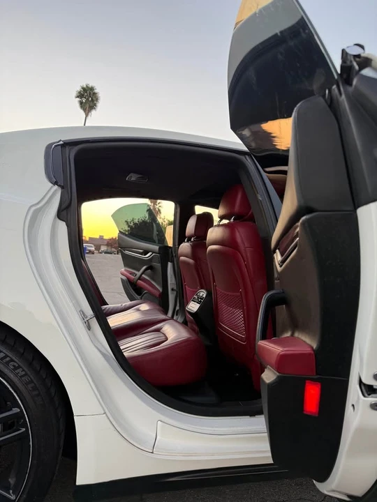 2014 Maserati Ghibli 3rd Gen - Image 7 of 15