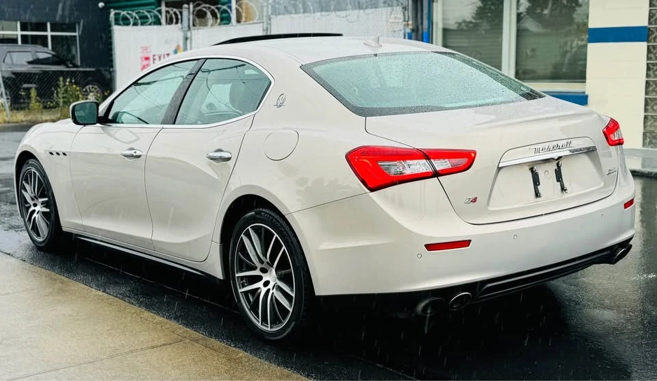 2014 Maserati Ghibli 3rd Gen - Image 2 of 17
